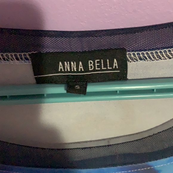 Summer blouse for women - Picture 2 of 3